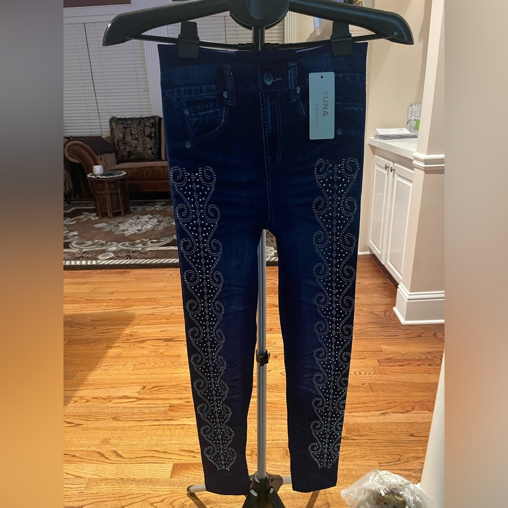 NWT Blue glitter leggings. Jean look. 💙❤️💙